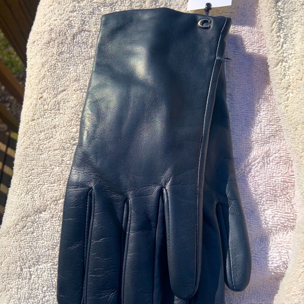 Coach leather Women’s Gloves